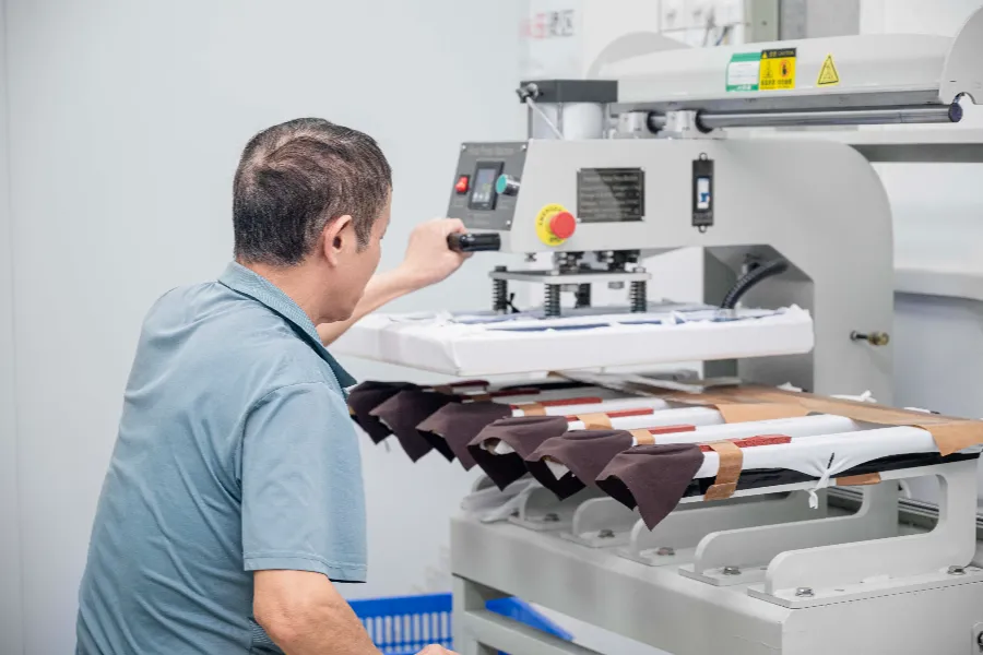 3.图案印花刺绣